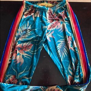 Palm velvet sweatpants